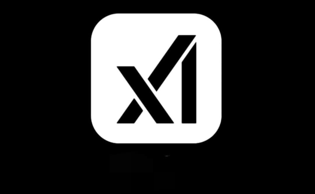 شعار شركة xAI على خلفية سوداء
